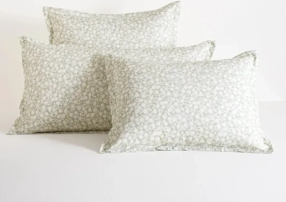 furniture2-331113