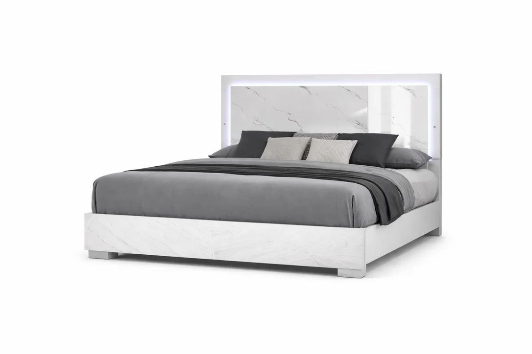larafurn2154406